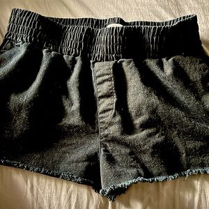 Ladies Black Jean Cut Shorts with Pockets